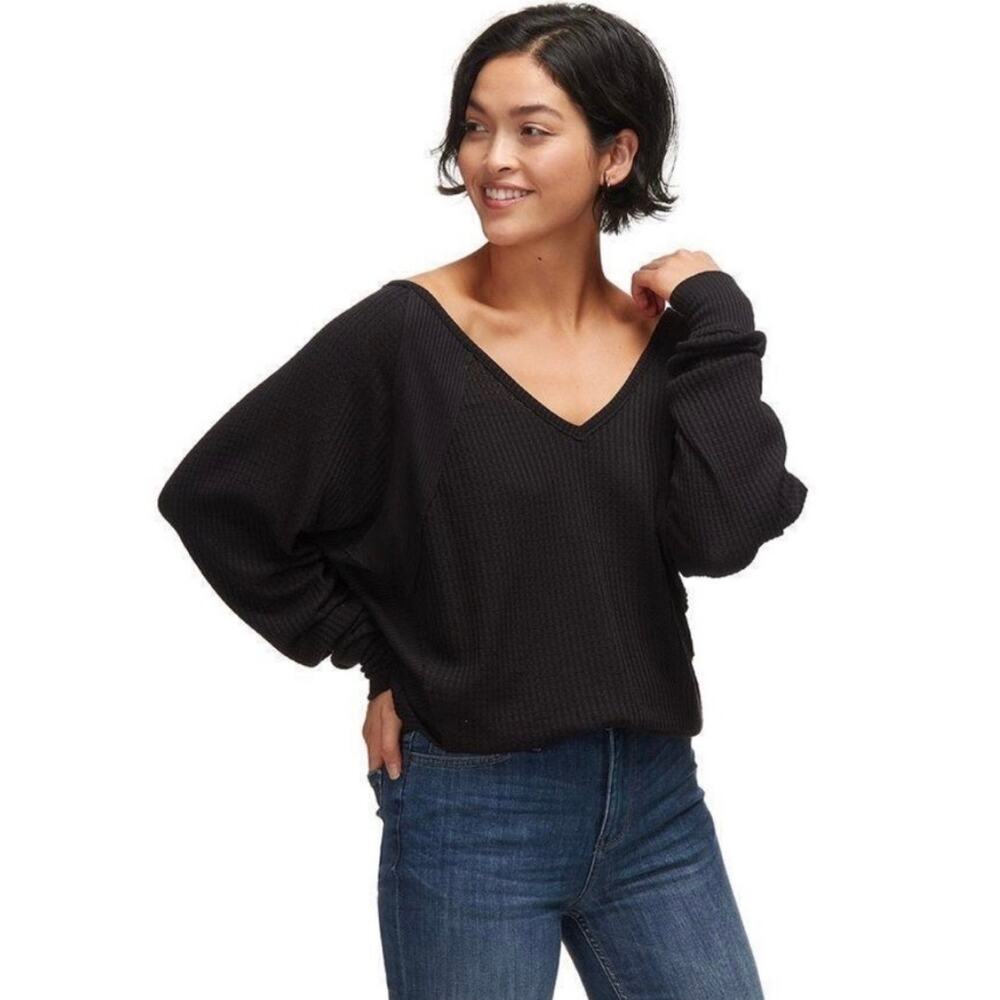 NWT Free People Santa Clara Thermal V Neck  Off The Shoulder Top Black Size M‎